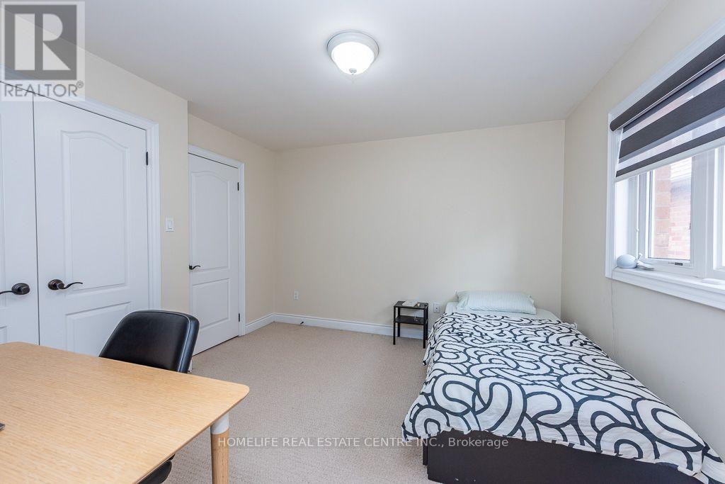26 Imperial Lakes Drive, Brampton, Ontario L6P 2V3 - Photo 34 - W13818560