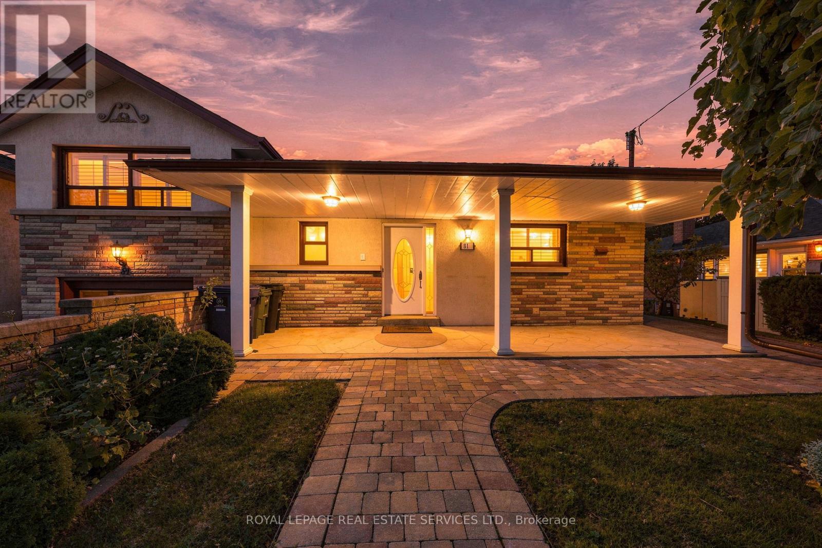81 LETCHWORTH CRESCENT, Toronto, Ontario