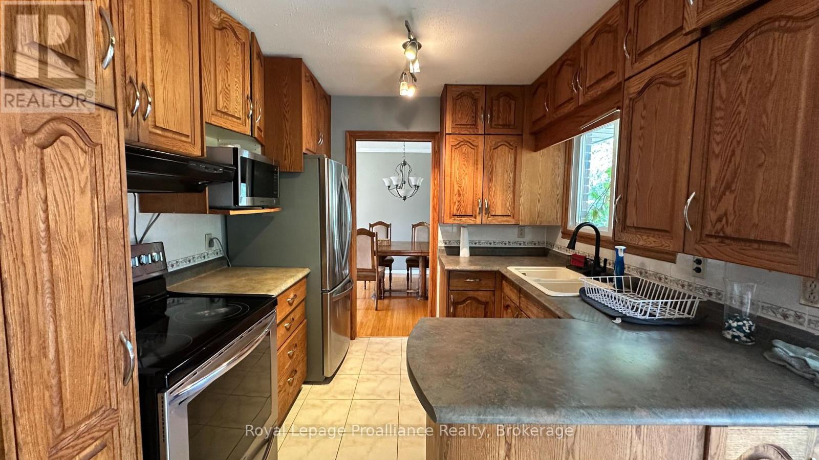 25 Keller Drive, Belleville, Ontario  K8P 4B3 - Photo 6 - X13761176
