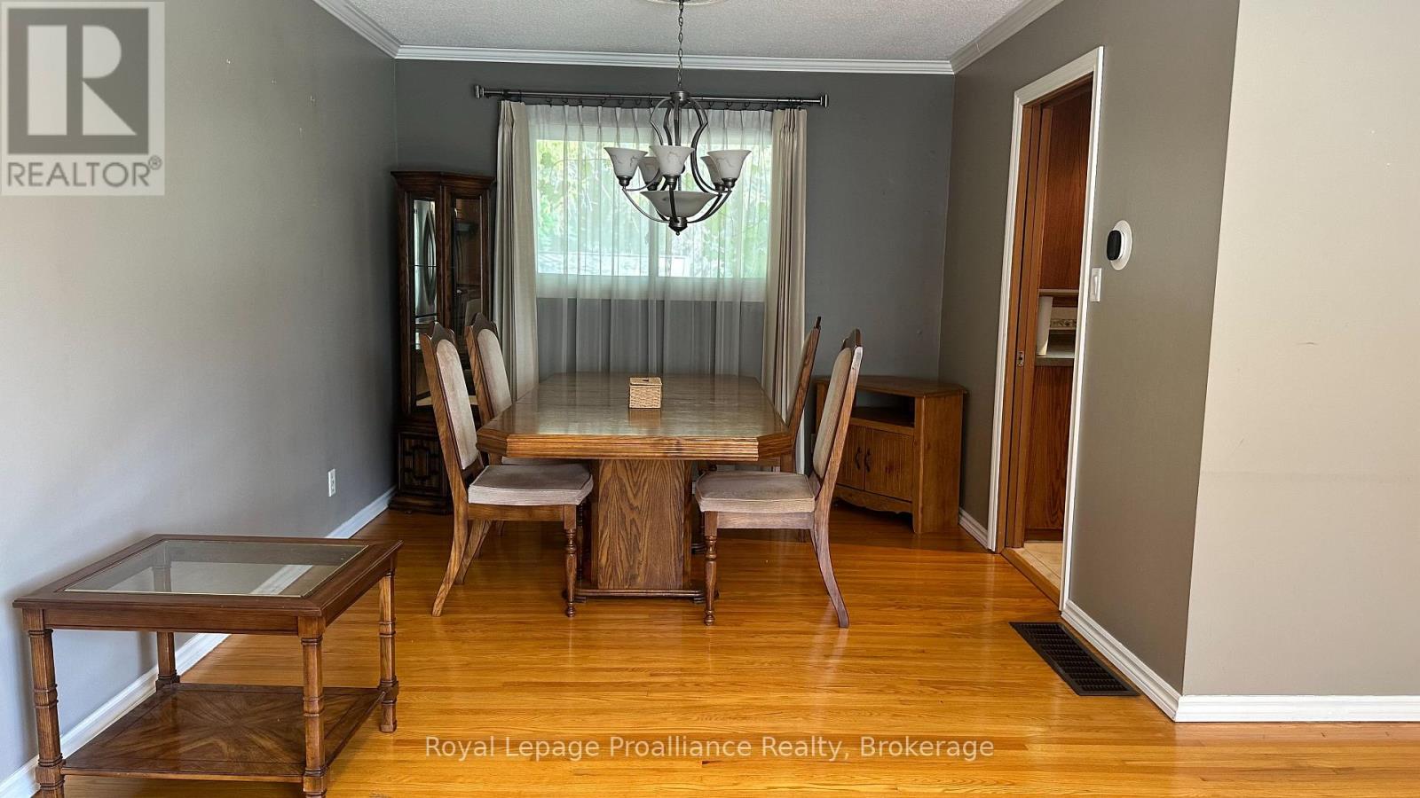 25 Keller Drive, Belleville, Ontario  K8P 4B3 - Photo 5 - X13761176