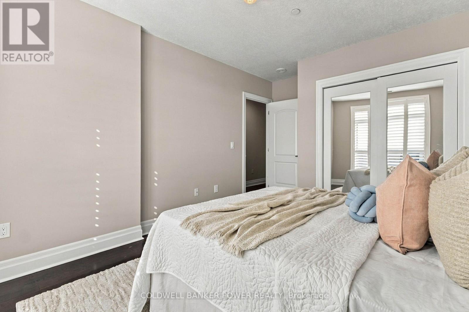 1305 - 240 Villagewalk Boulevard, London North, Ontario  N6G 0P6 - Photo 30 - X13818576