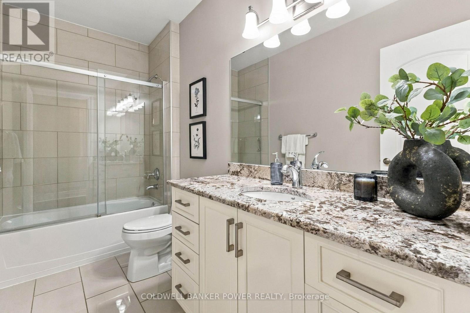 1305 - 240 Villagewalk Boulevard, London North, Ontario  N6G 0P6 - Photo 32 - X13818576