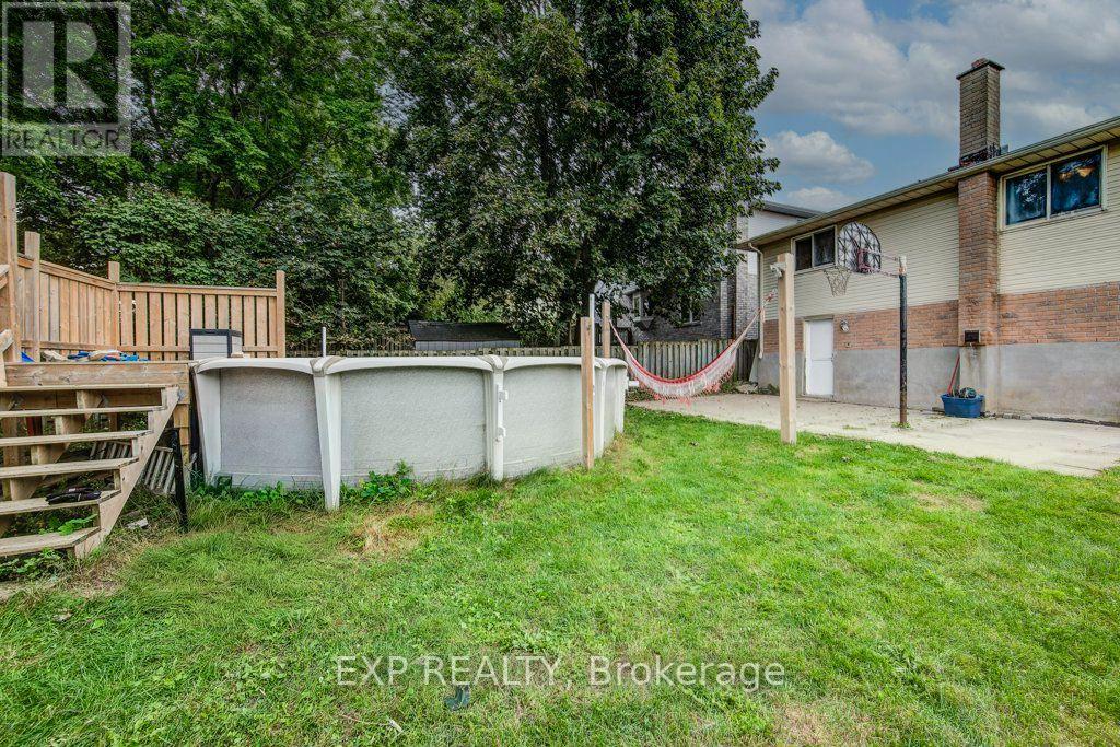 143 Sunrise Place, Kitchener, Ontario  N2B 3S8 - Photo 33 - X13818488