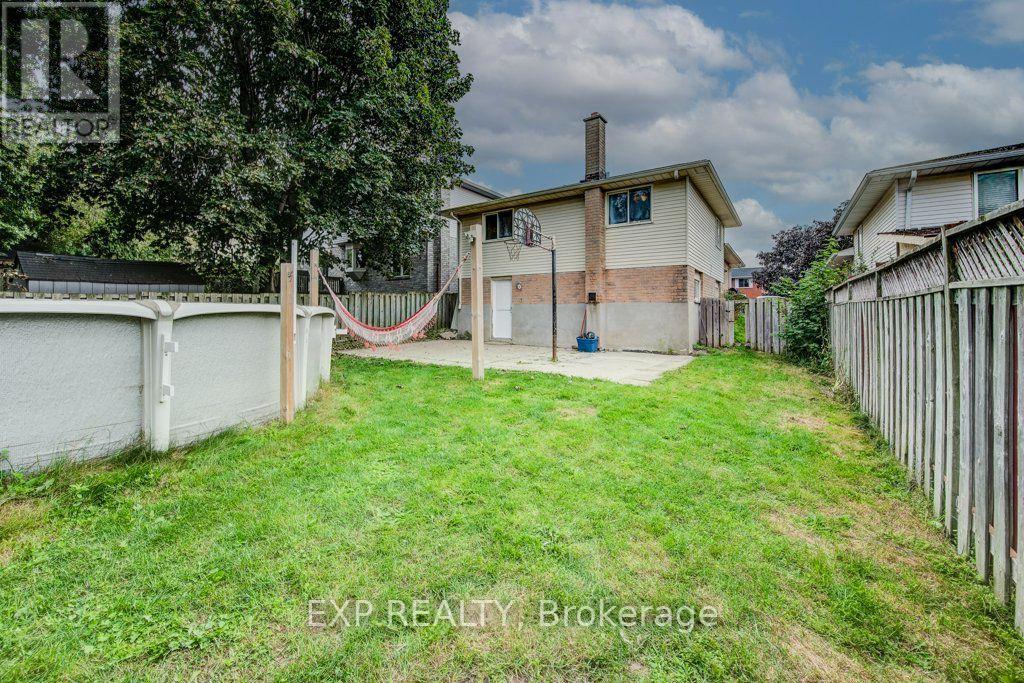 143 Sunrise Place, Kitchener, Ontario  N2B 3S8 - Photo 34 - X13818488
