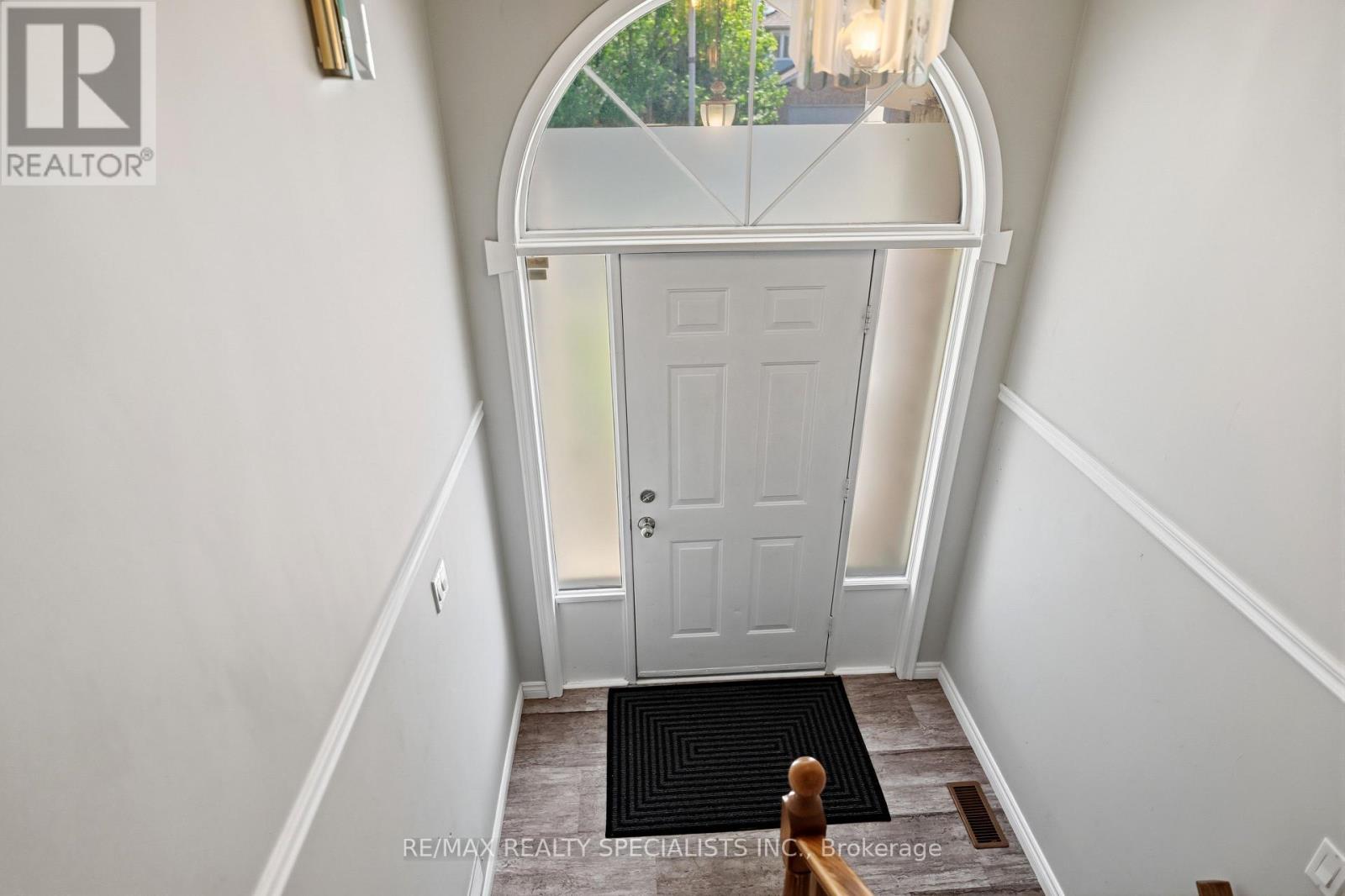 14 Elson Drive, Guelph, Ontario  N1G 4R6 - Photo 4 - X13818682