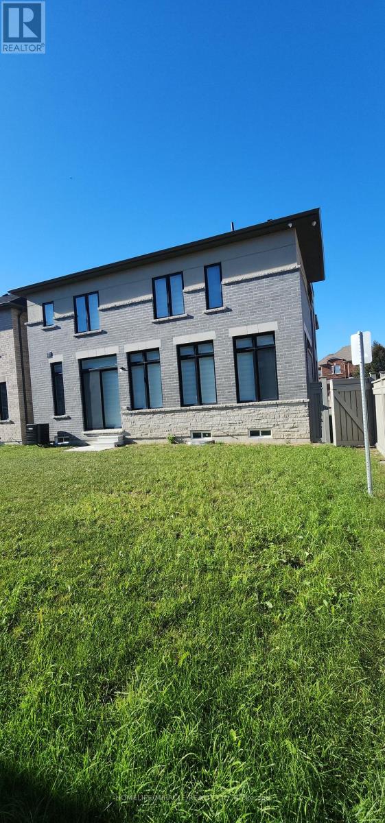 89 Halldorson Avenue, Aurora, Ontario  L4G 7Z4 - Photo 40 - N13767170