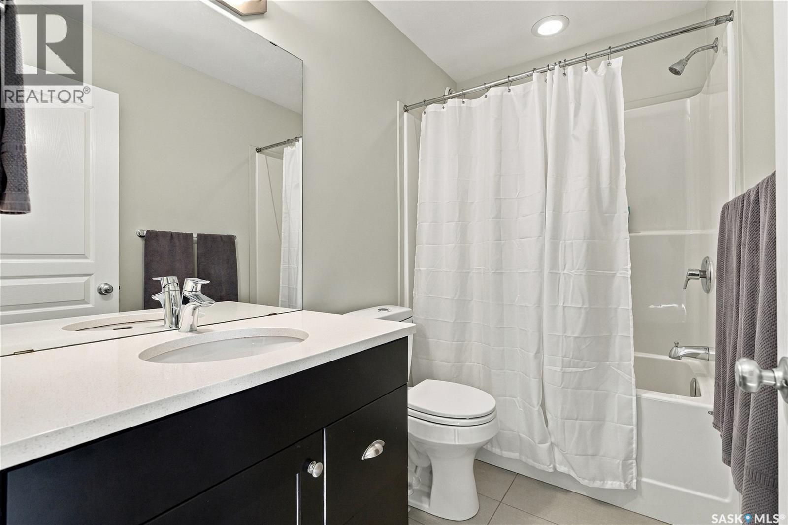554 Kolynchuk Crescent, Saskatoon, Saskatchewan S7T 0V9 - Photo 21 - SK048992