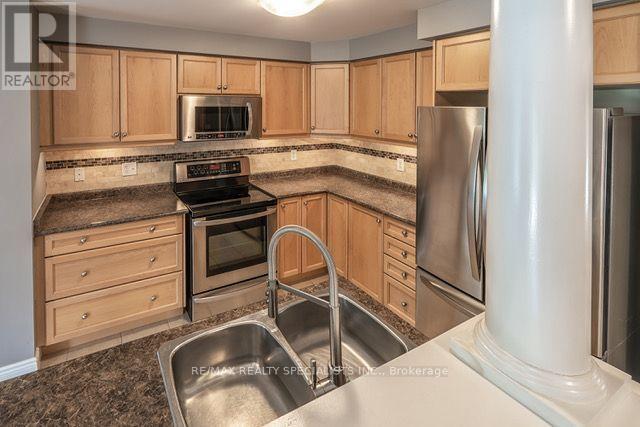 3222 Sharp Road, Burlington, Ontario  L7M 0H5 - Photo 12 - W13817742