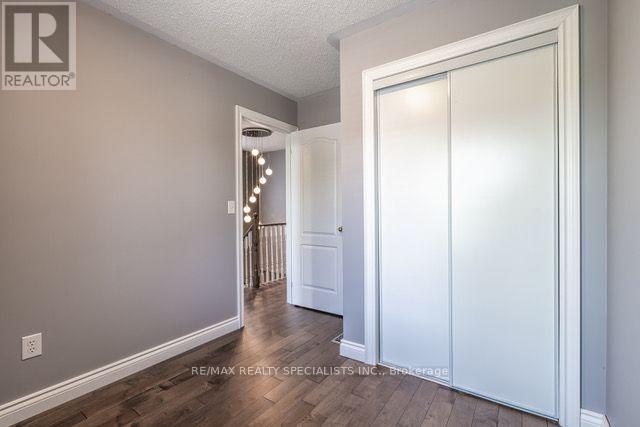 3222 Sharp Road, Burlington, Ontario  L7M 0H5 - Photo 17 - W13817742