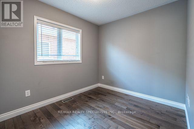 3222 Sharp Road, Burlington, Ontario  L7M 0H5 - Photo 21 - W13817742