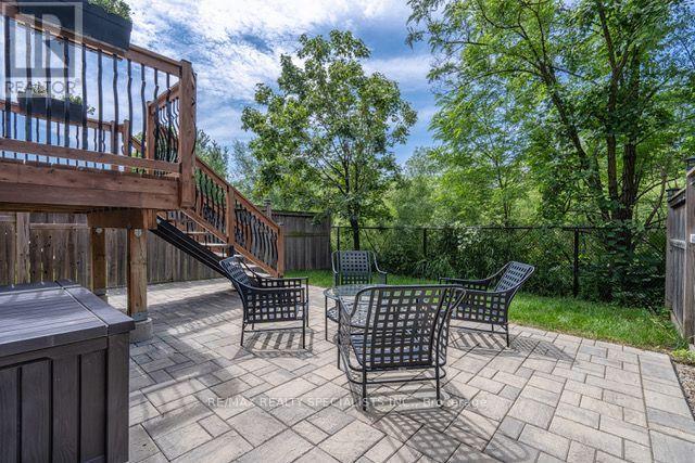 3222 Sharp Road, Burlington, Ontario  L7M 0H5 - Photo 3 - W13817742