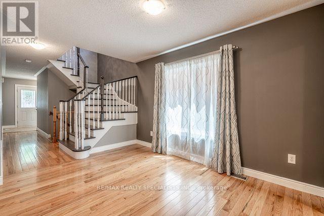 3222 Sharp Road, Burlington, Ontario  L7M 0H5 - Photo 7 - W13817742