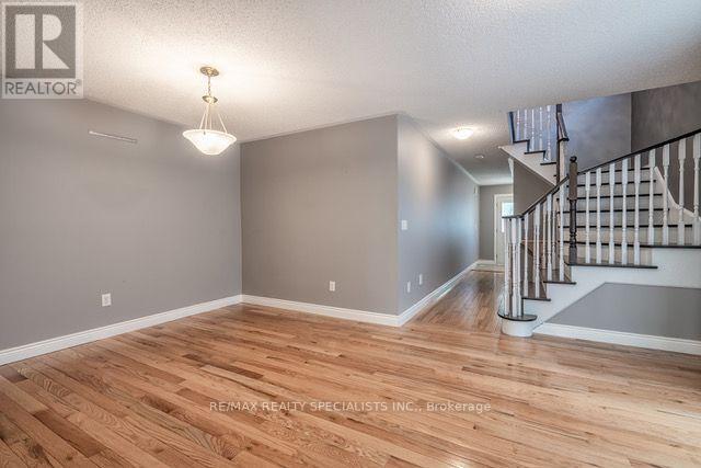 3222 Sharp Road, Burlington, Ontario  L7M 0H5 - Photo 6 - W13817742