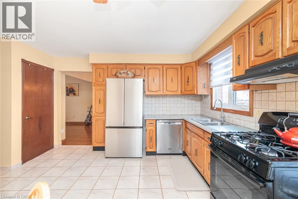 311 Hemlock Avenue, Stoney Creek, Ontario  L8E 4J9 - Photo 12 - 40865202