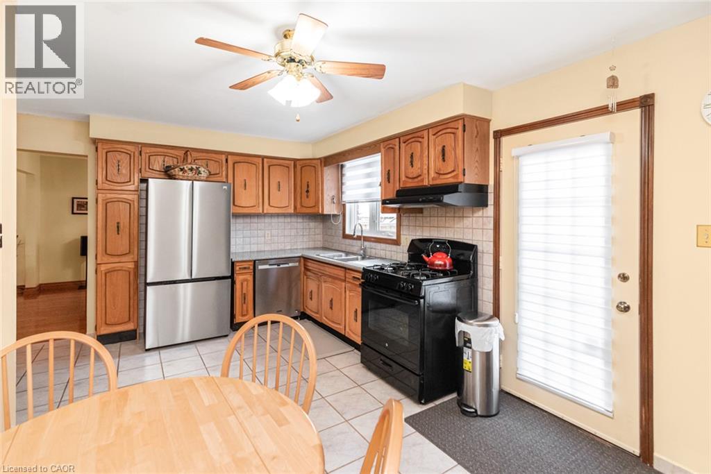 311 Hemlock Avenue, Stoney Creek, Ontario  L8E 4J9 - Photo 9 - 40865202