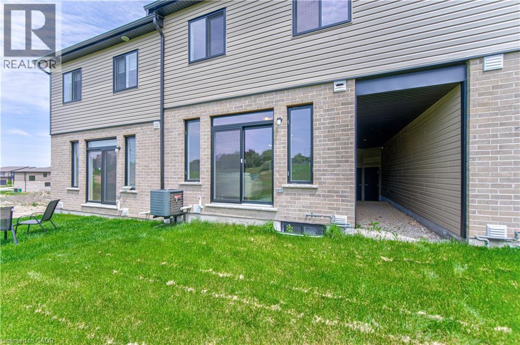167 Dunnigan Drive, Kitchener, Ontario N2B 0B1 - Photo 39 - 40865871