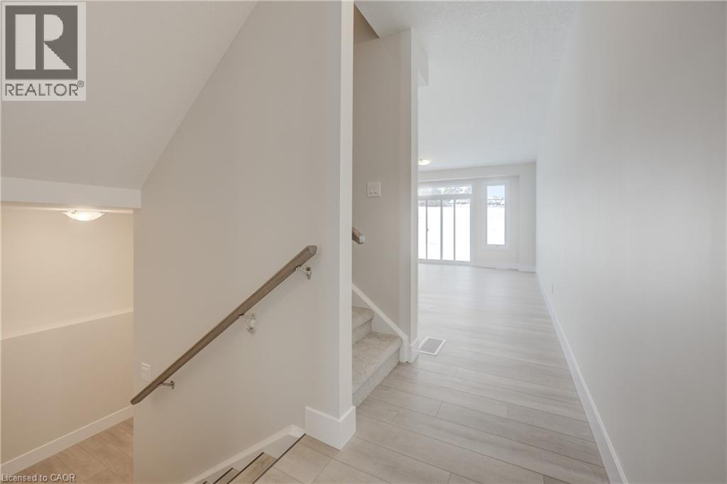 163 Dunnigan Drive, Kitchener, Ontario  N2B 0B1 - Photo 6 - 40865877