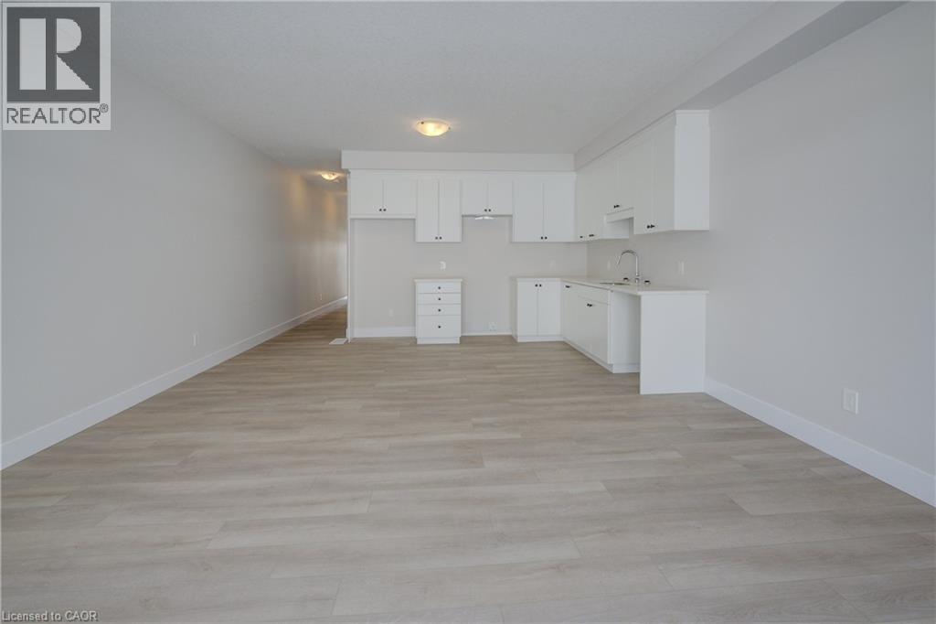 163 Dunnigan Drive, Kitchener, Ontario  N2B 0B1 - Photo 10 - 40865877
