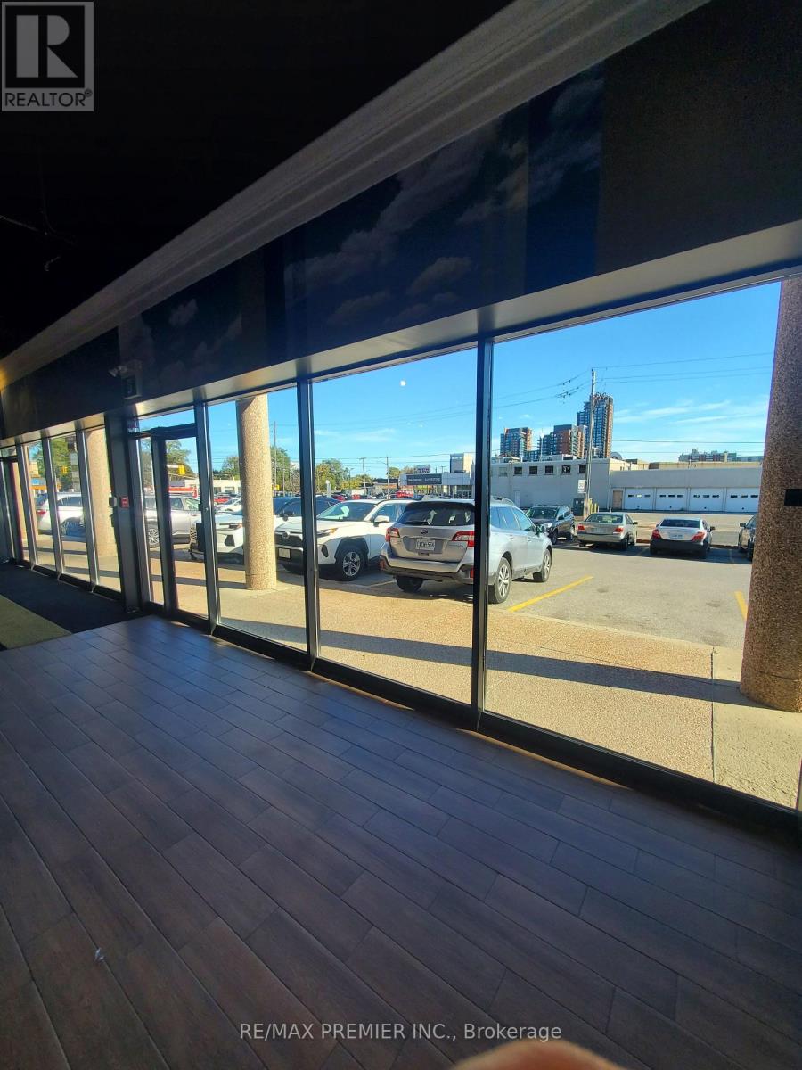 23 - 3200 Dufferin Street, Toronto, Ontario M6A 2T3 - Photo 14 - W13806112