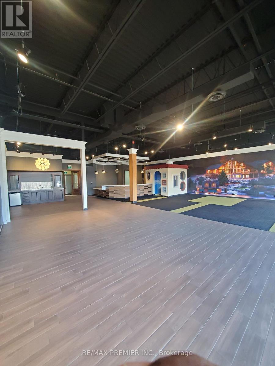 23 - 3200 Dufferin Street, Toronto, Ontario M6A 2T3 - Photo 17 - W13806112