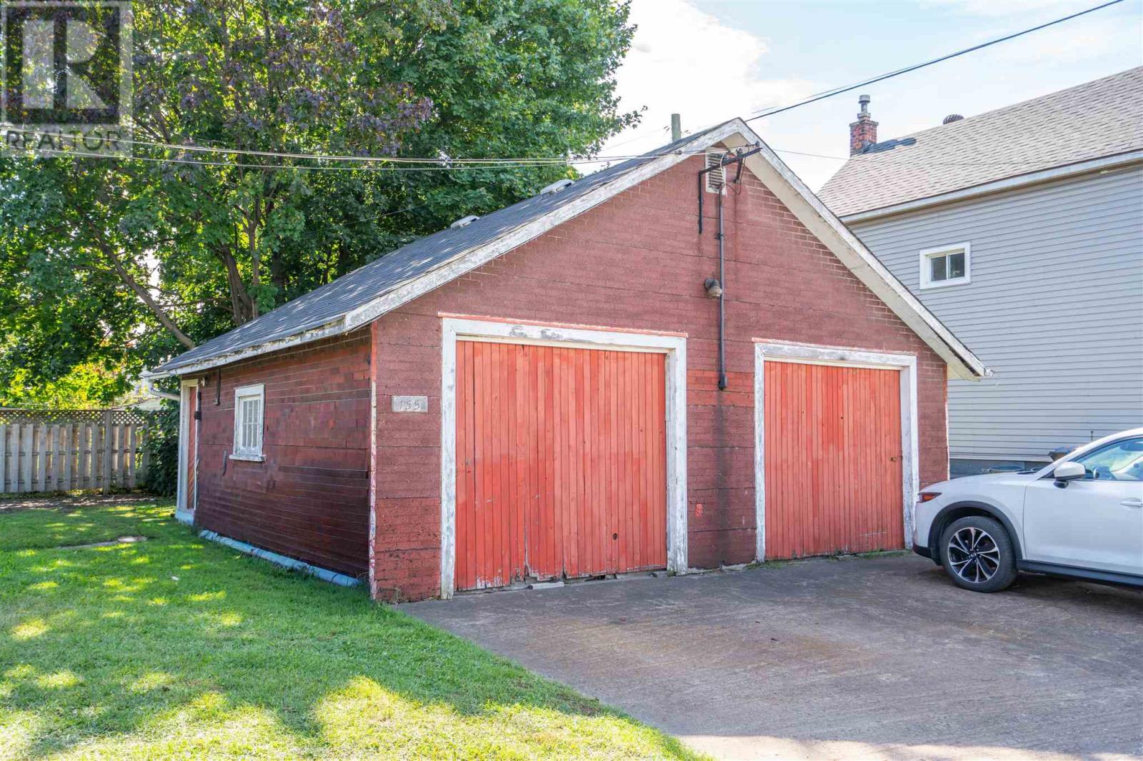 155 Letcher St, Sault Ste. Marie, Ontario P6C 4Y1 - Photo 3 - SM262646