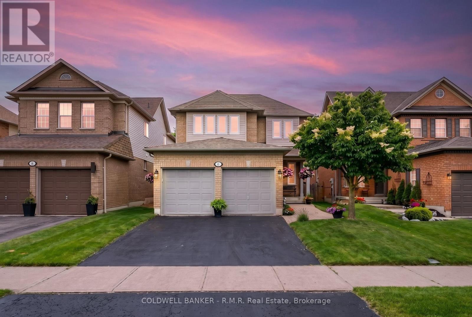6 Merchants Avenue, Whitby, Ontario  L1P 1S1 - Photo 1 - E13818732