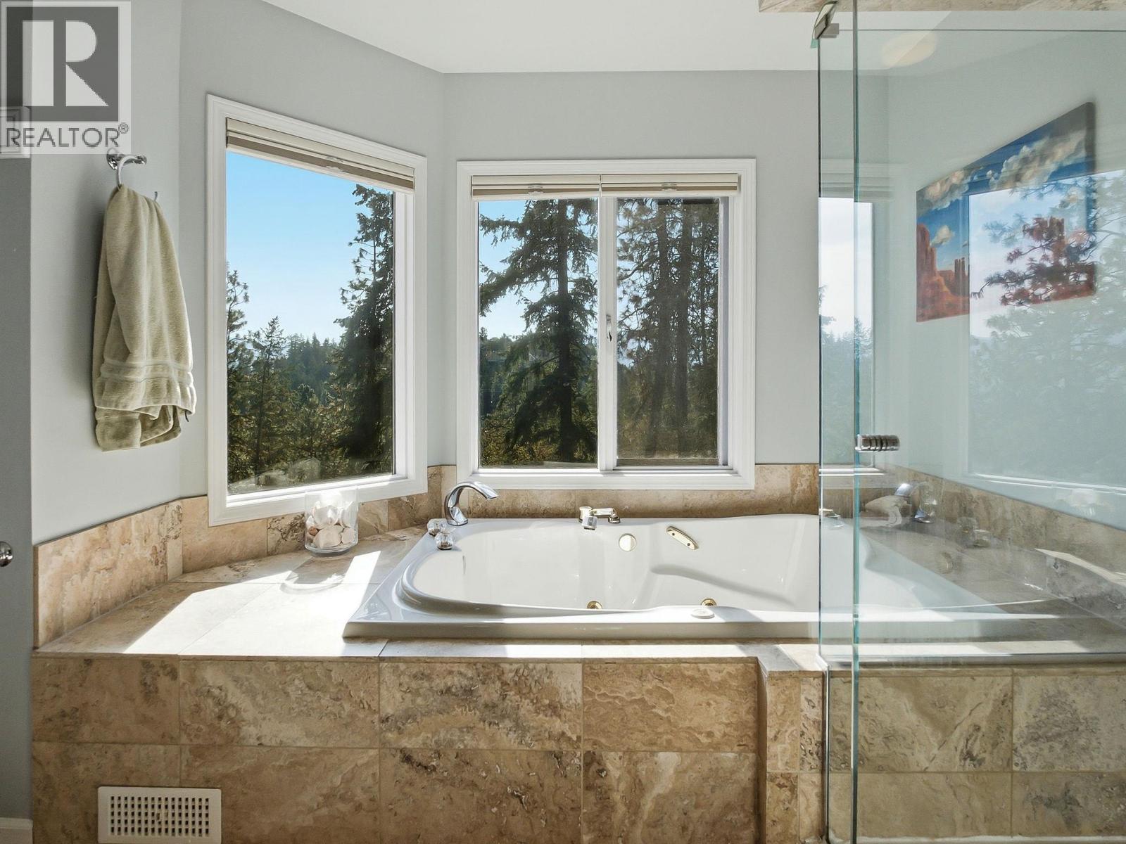 764 Cassiar Place, Kelowna, British Columbia V1V 1M6 - Photo 25 - 10401609