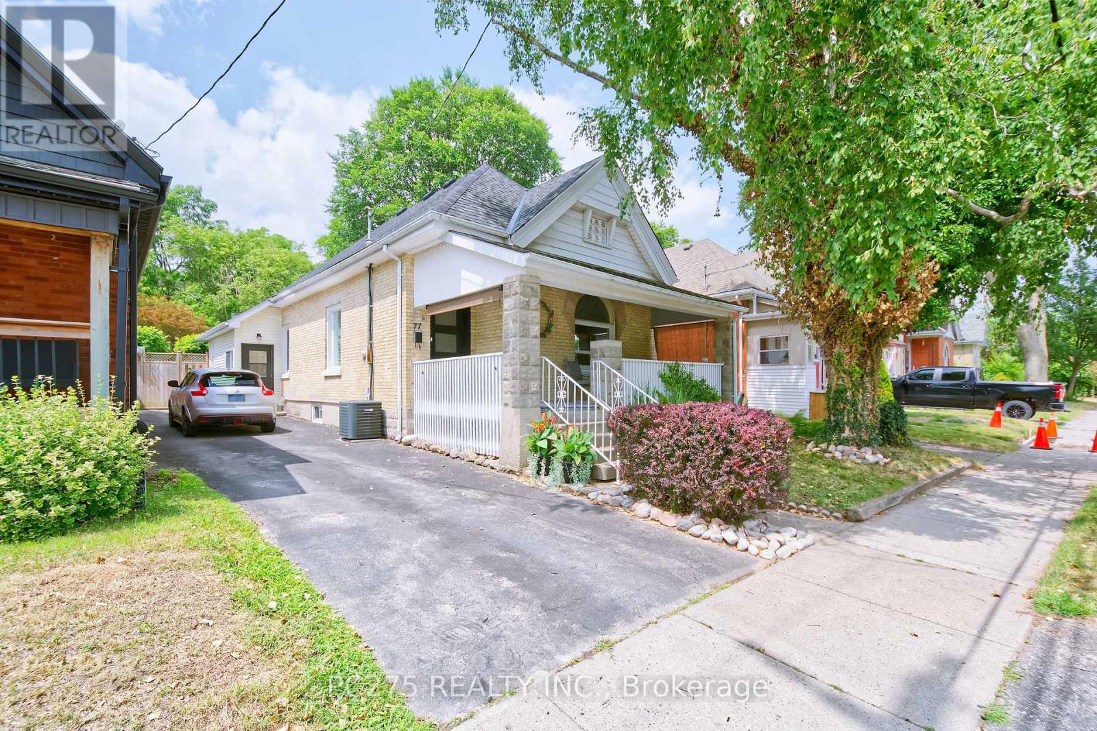 77 Elm Street, London East, Ontario  N5Z 2K4 - Photo 2 - X13818736