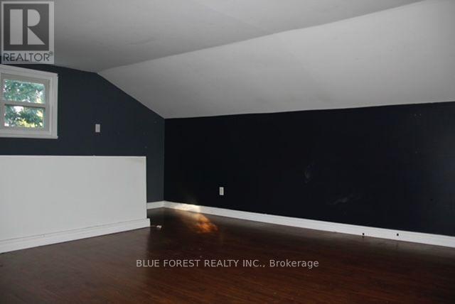 4 Henry Street, London East, Ontario  N6B 2L7 - Photo 10 - X13818832