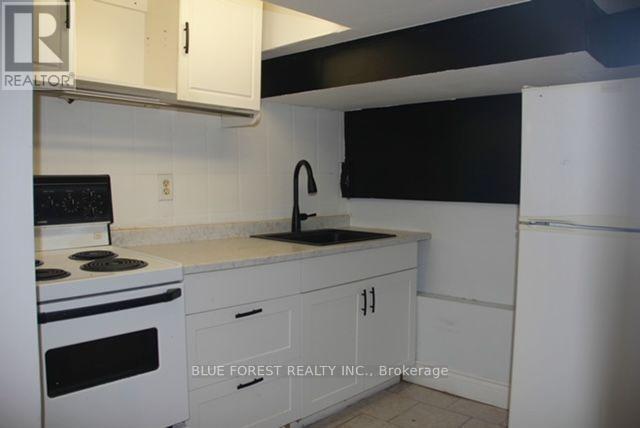 4 Henry Street, London East, Ontario  N6B 2L7 - Photo 18 - X13818832