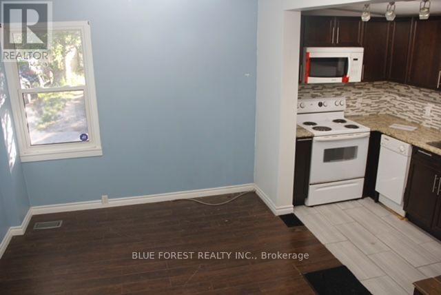 4 Henry Street, London East, Ontario  N6B 2L7 - Photo 8 - X13818832