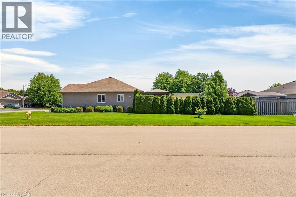 138 Galinee Trail, Port Dover, Ontario  N0A 1N9 - Photo 41 - 40846793