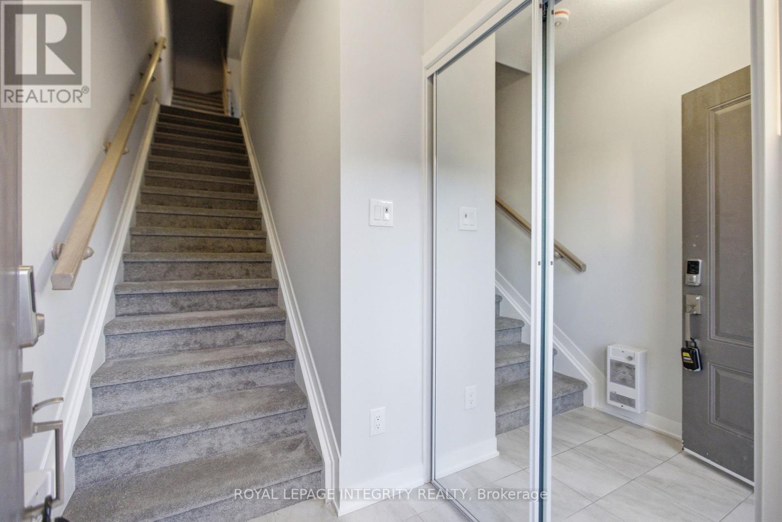 302 Parnian Private, Ottawa, Ontario  K2J 7K5 - Photo 2 - X13818890