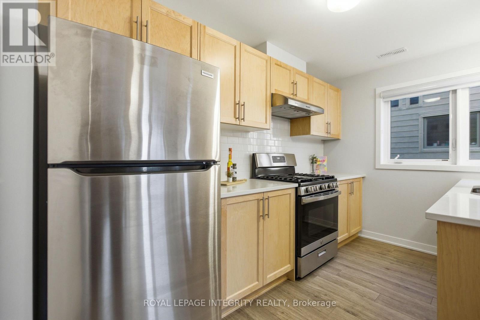 302 Parnian Private, Ottawa, Ontario  K2J 7K5 - Photo 9 - X13818890