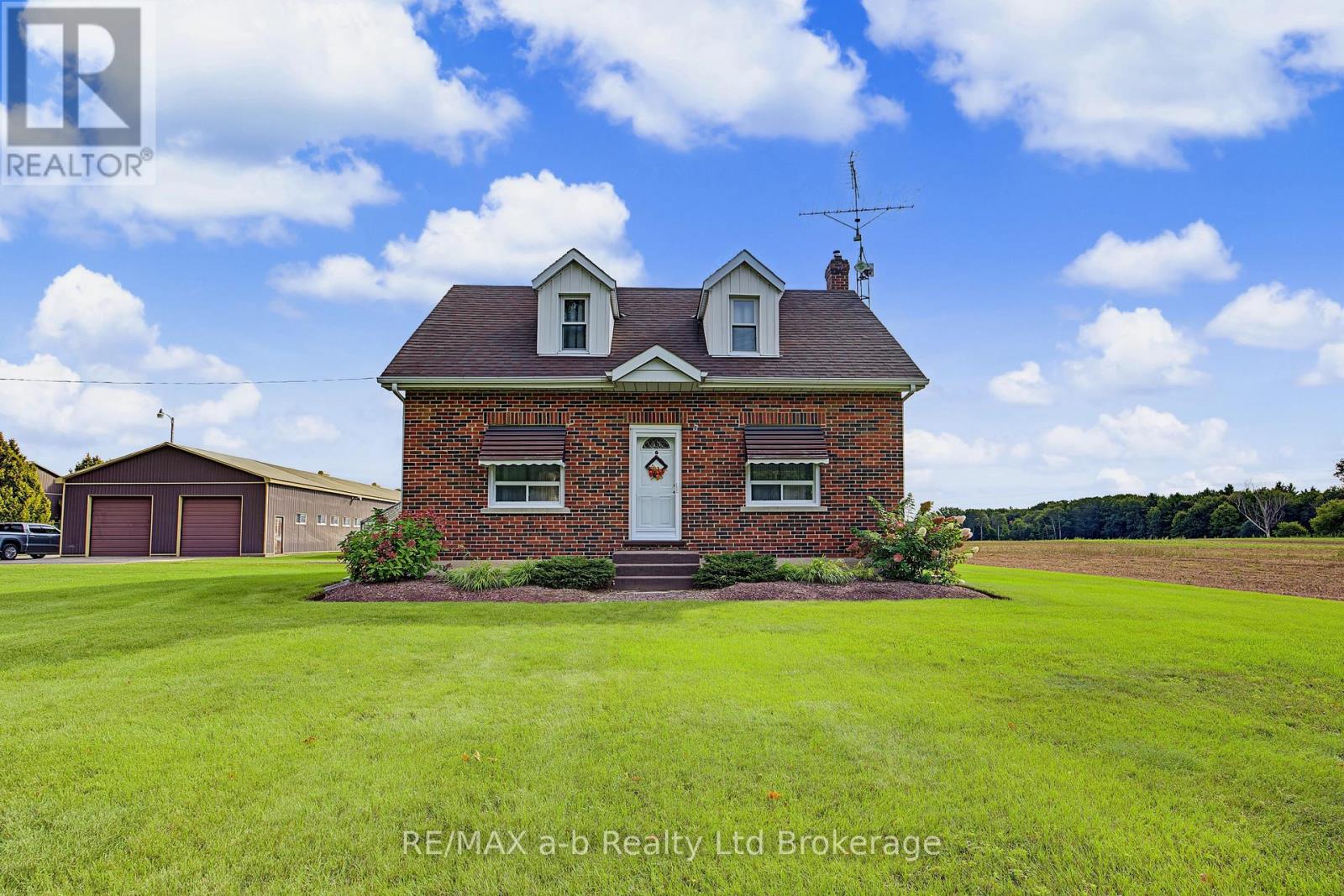 855130 Gobles Road, Blandford-Blenheim, Ontario  N0J 1V0 - Photo 1 - X13818808