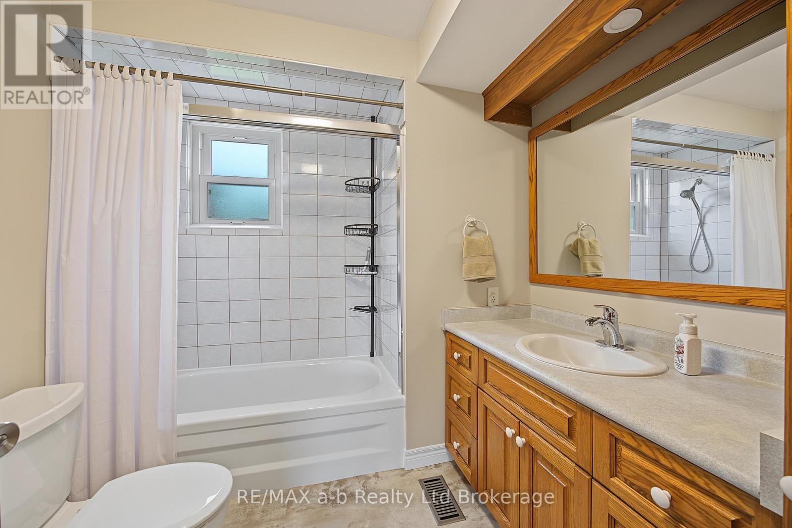 855130 Gobles Road, Blandford-Blenheim, Ontario  N0J 1V0 - Photo 11 - X13818808