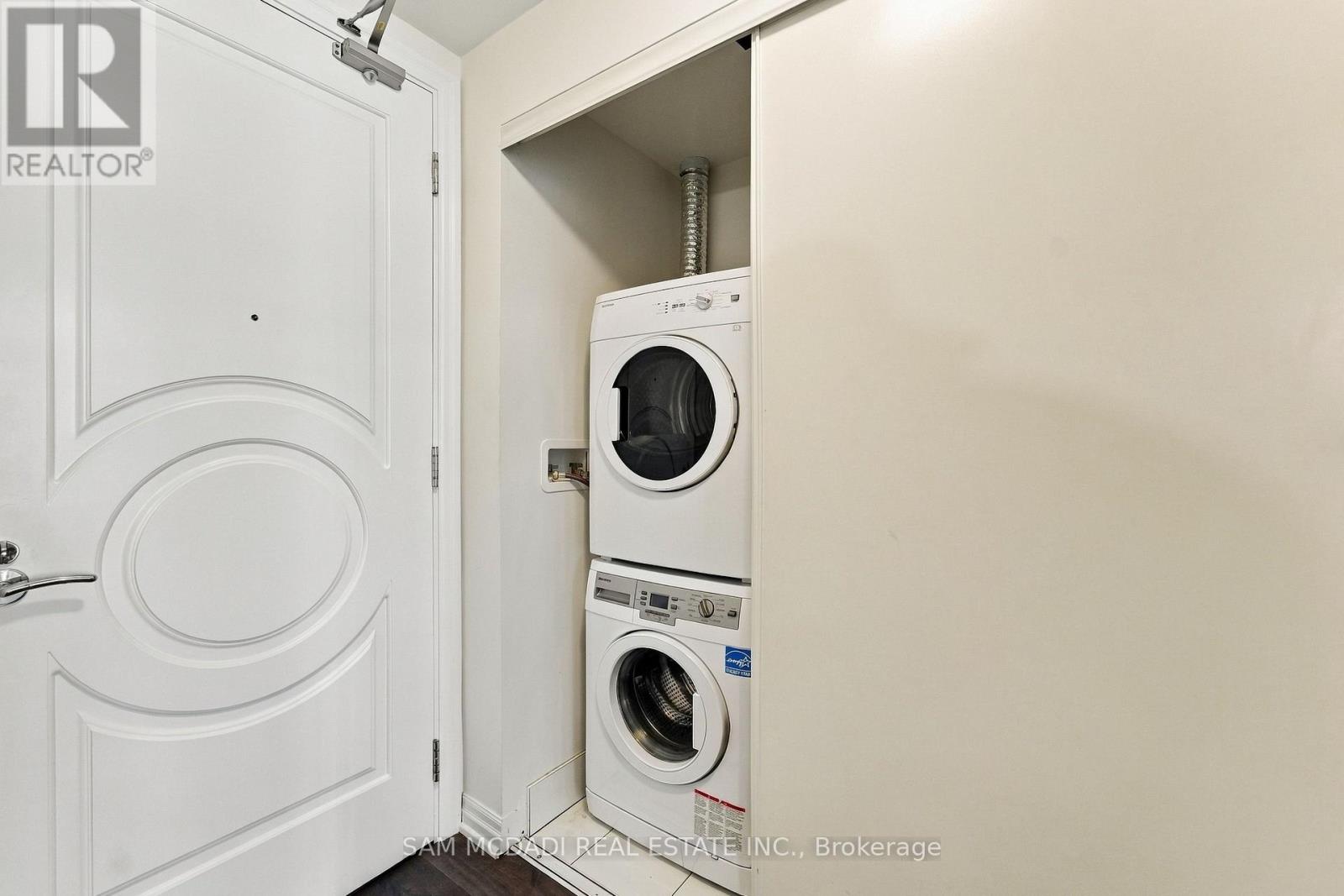1603 - 88 Blue Jays Way, Toronto, Ontario  M5V 0L7 - Photo 29 - C13818744