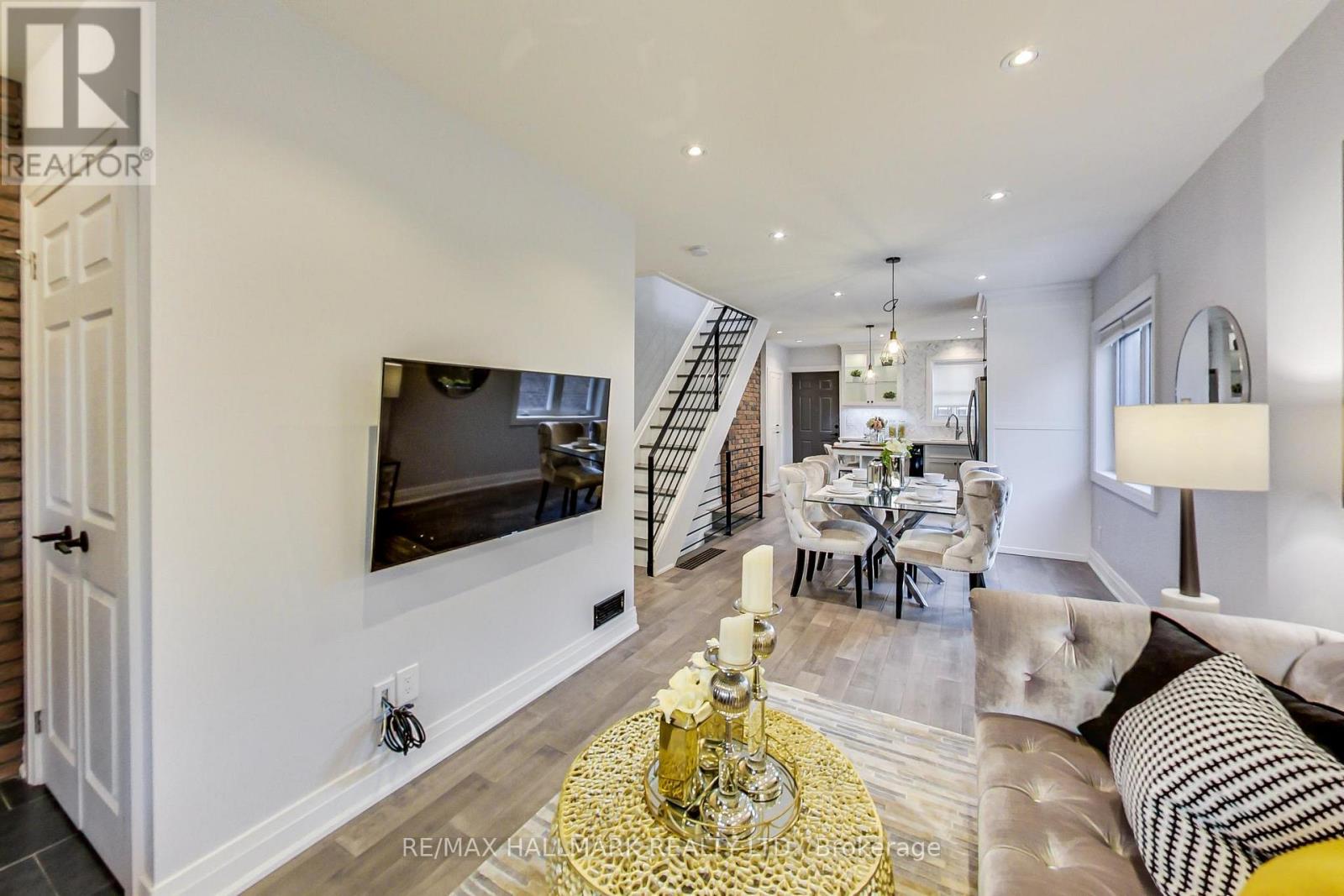 633 Glenholme Avenue, Toronto, Ontario  M6E 3G8 - Photo 10 - C13818786