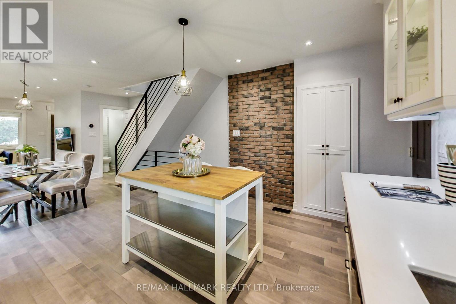 633 Glenholme Avenue, Toronto, Ontario  M6E 3G8 - Photo 16 - C13818786