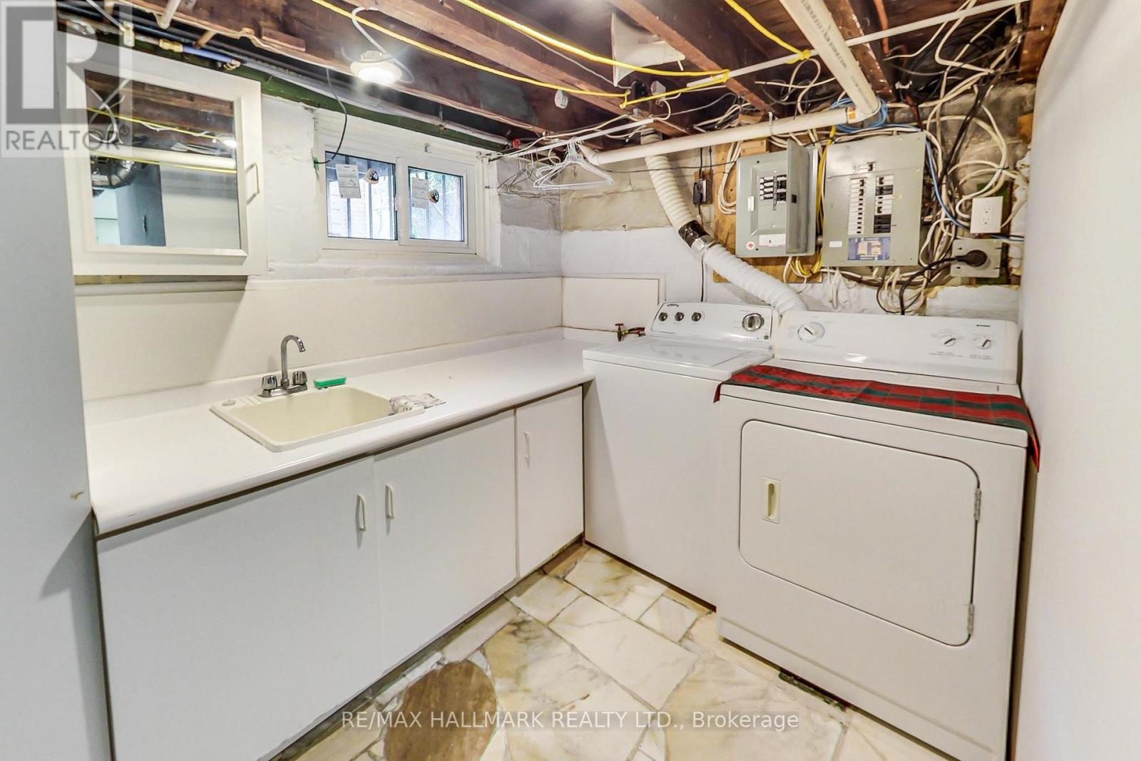 633 Glenholme Avenue, Toronto, Ontario  M6E 3G8 - Photo 34 - C13818786