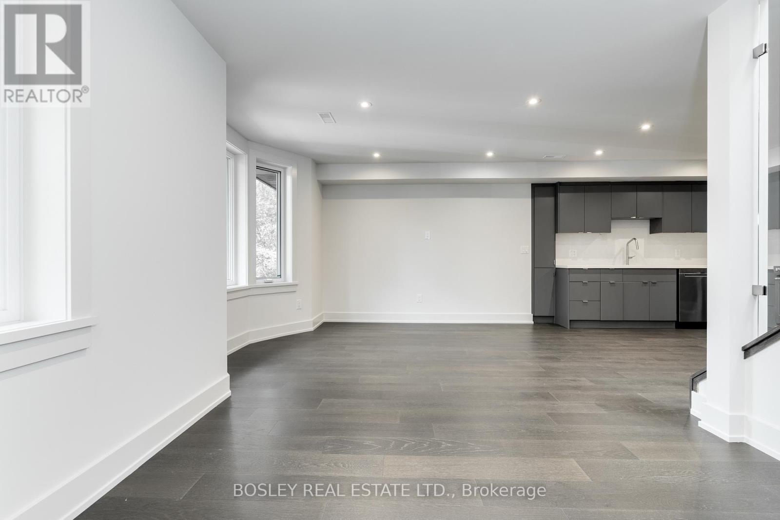 Upper - 325 Brunswick Avenue, Toronto, Ontario  M5R 2Z1 - Photo 13 - C13818806