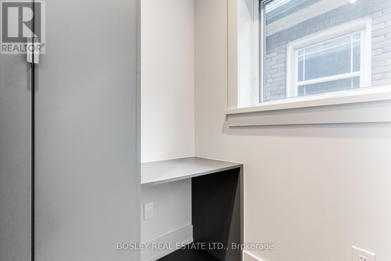Upper - 325 Brunswick Avenue, Toronto, Ontario  M5R 2Z1 - Photo 16 - C13818806