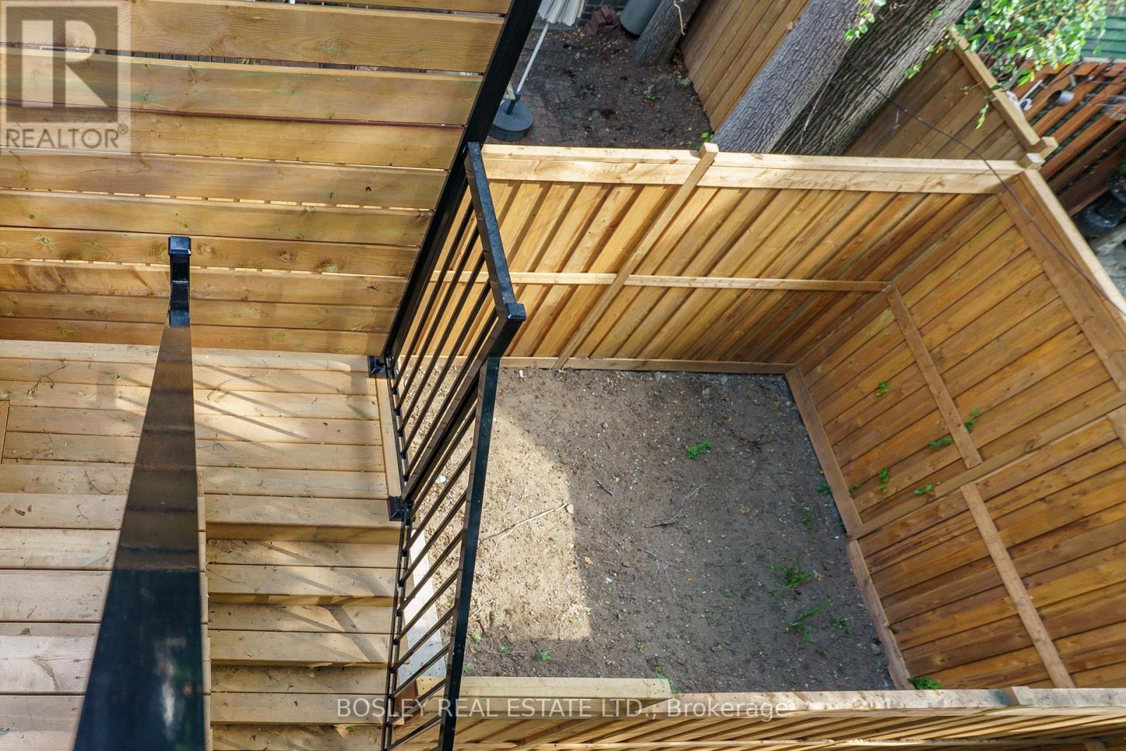 Upper - 325 Brunswick Avenue, Toronto, Ontario  M5R 2Z1 - Photo 21 - C13818806