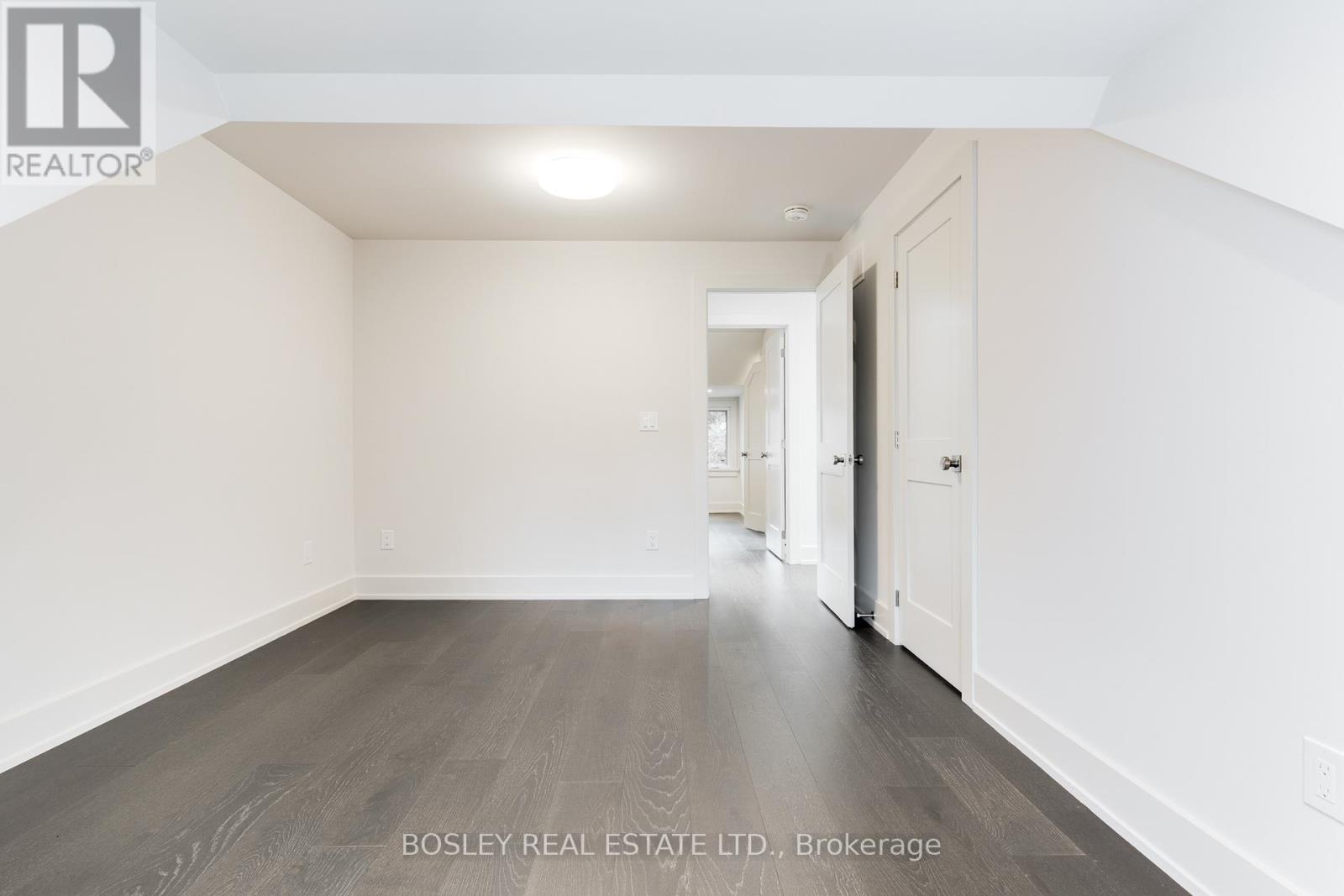 Upper - 325 Brunswick Avenue, Toronto, Ontario  M5R 2Z1 - Photo 26 - C13818806