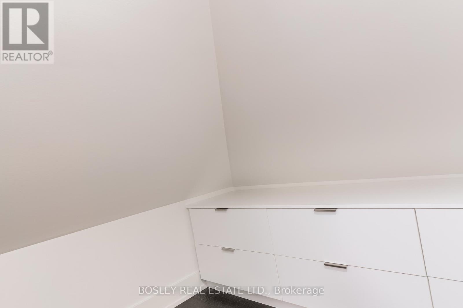 Upper - 325 Brunswick Avenue, Toronto, Ontario  M5R 2Z1 - Photo 32 - C13818806