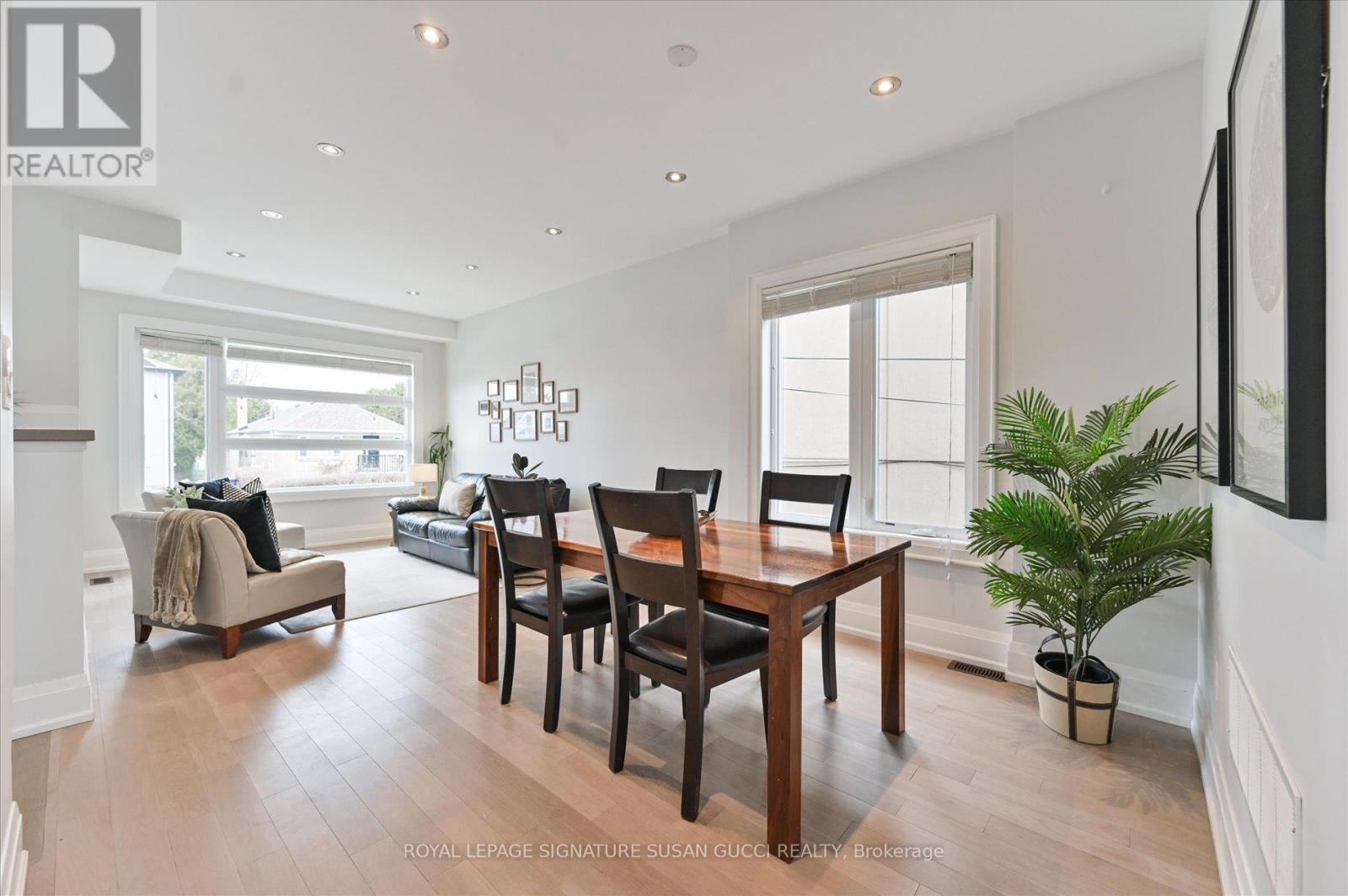 69 Holmstead Avenue, Toronto, Ontario  M4B 1T3 - Photo 11 - E13818852