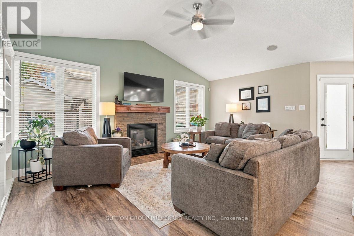 65 Havenwood Street, Middlesex Centre, Ontario  N0M 2A0 - Photo 7 - X13816808