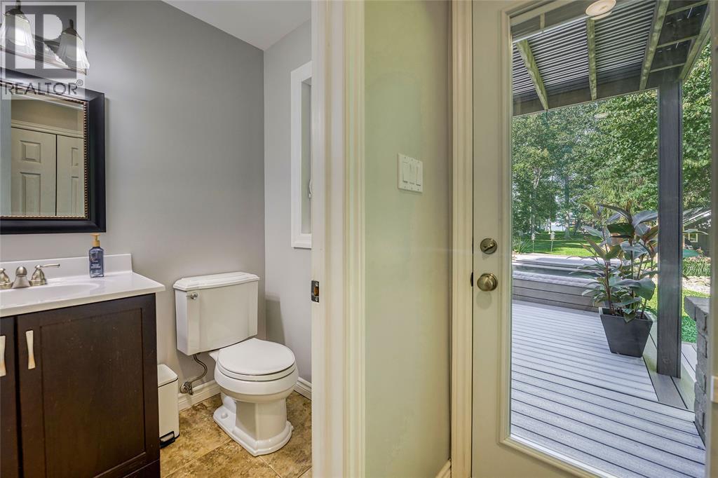 3170 Egremont Road, Plympton-Wyoming, Ontario  N0N 1E0 - Photo 34 - 26023063