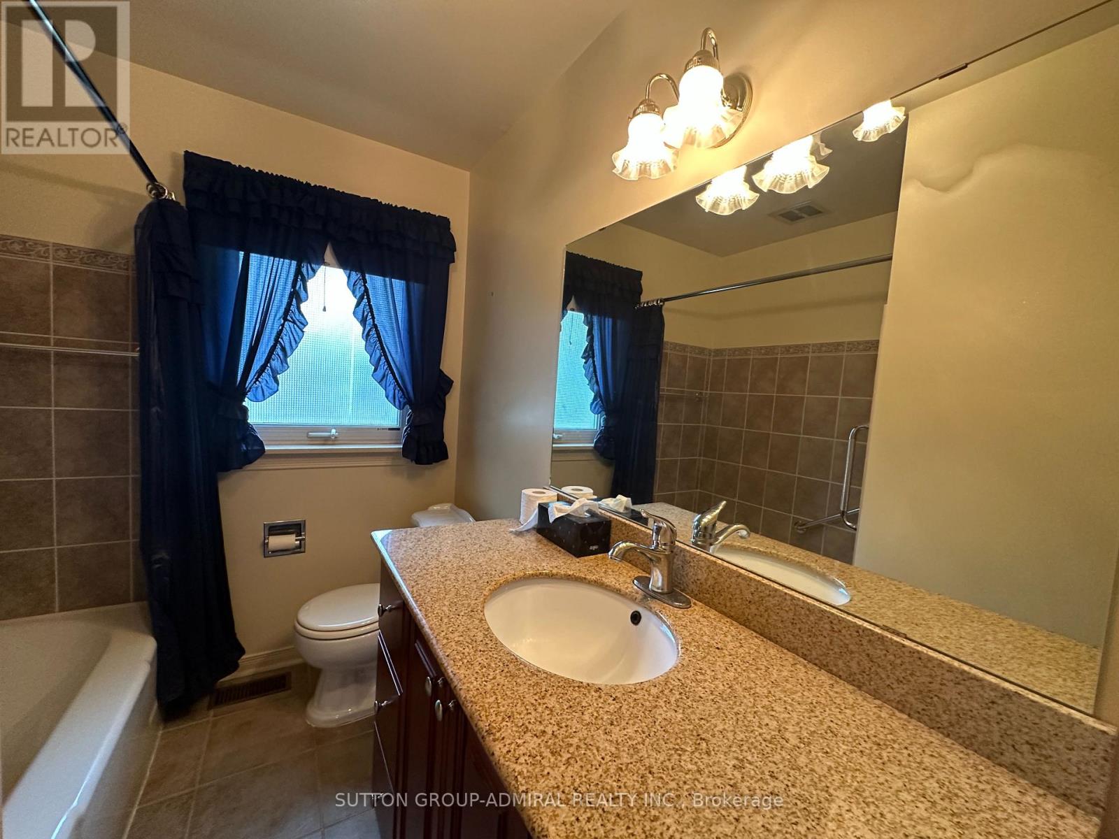 94 Queen Street S, New Tecumseth (Tottenham), Ontario  L0G 1W0 - Photo 18 - N13818834
