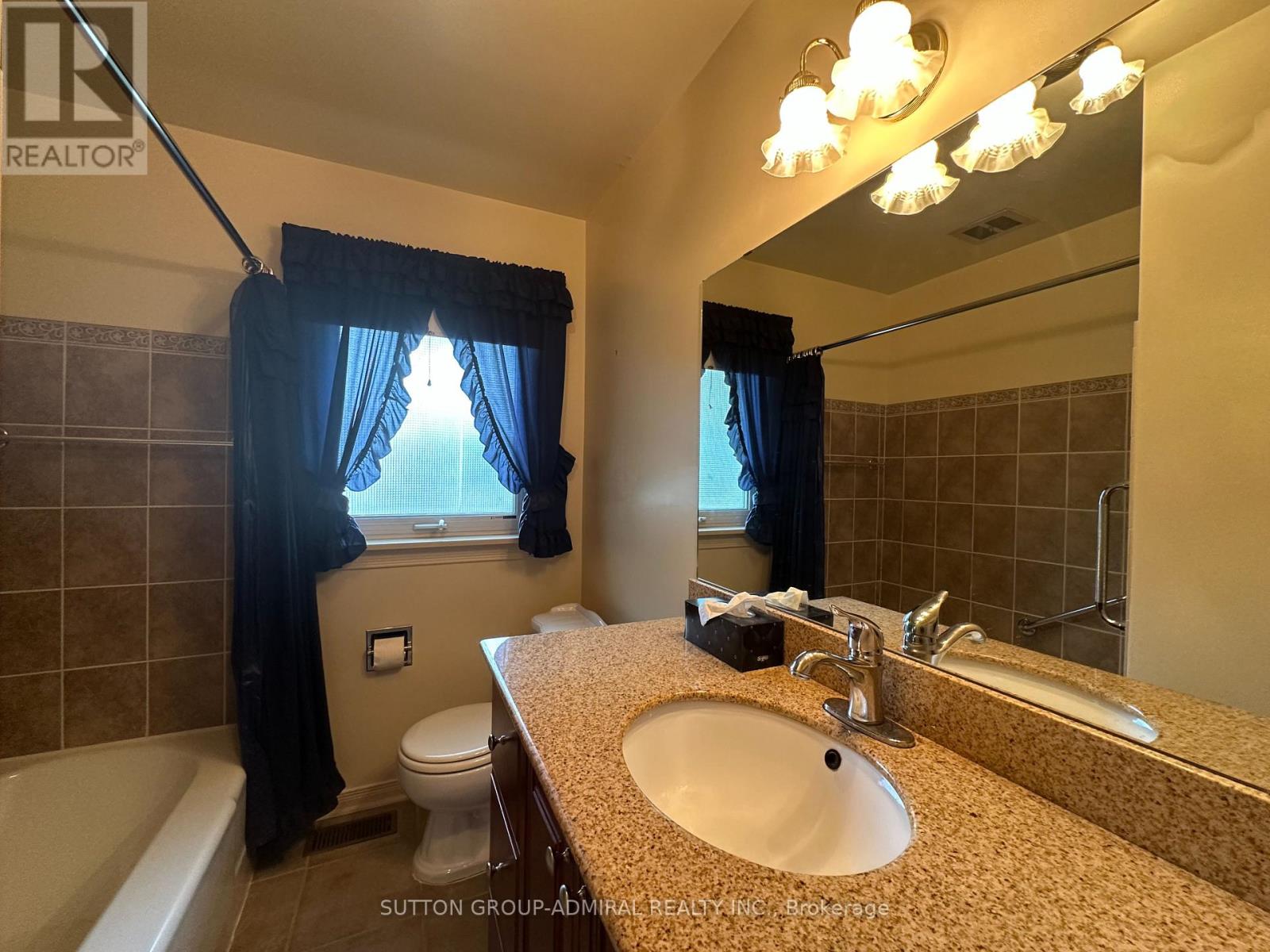 94 Queen Street S, New Tecumseth (Tottenham), Ontario  L0G 1W0 - Photo 20 - N13818834